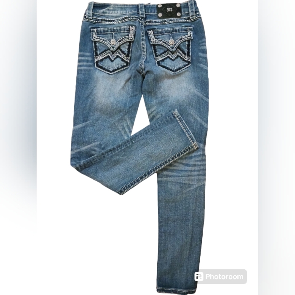 MISS ME Signature Skinny blue distressed jeans.  Womens.  Size 28.